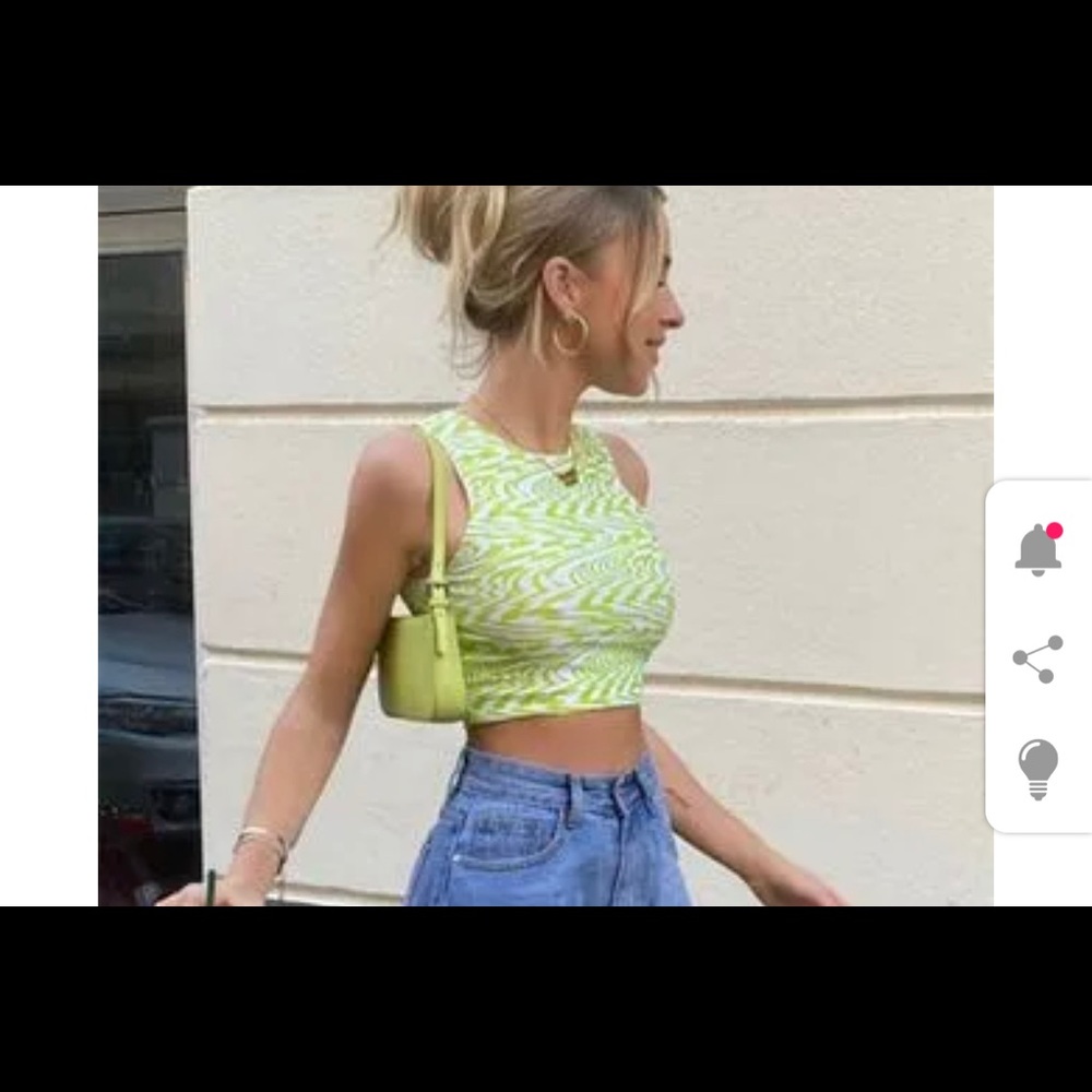 NWT yesstyle green swirl crop top